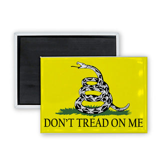 Novelty   Tread On Me Snake Rectangle Badge Magnet
