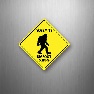 Yosemite   Bigfoot Warning Signs Flexible Magnet